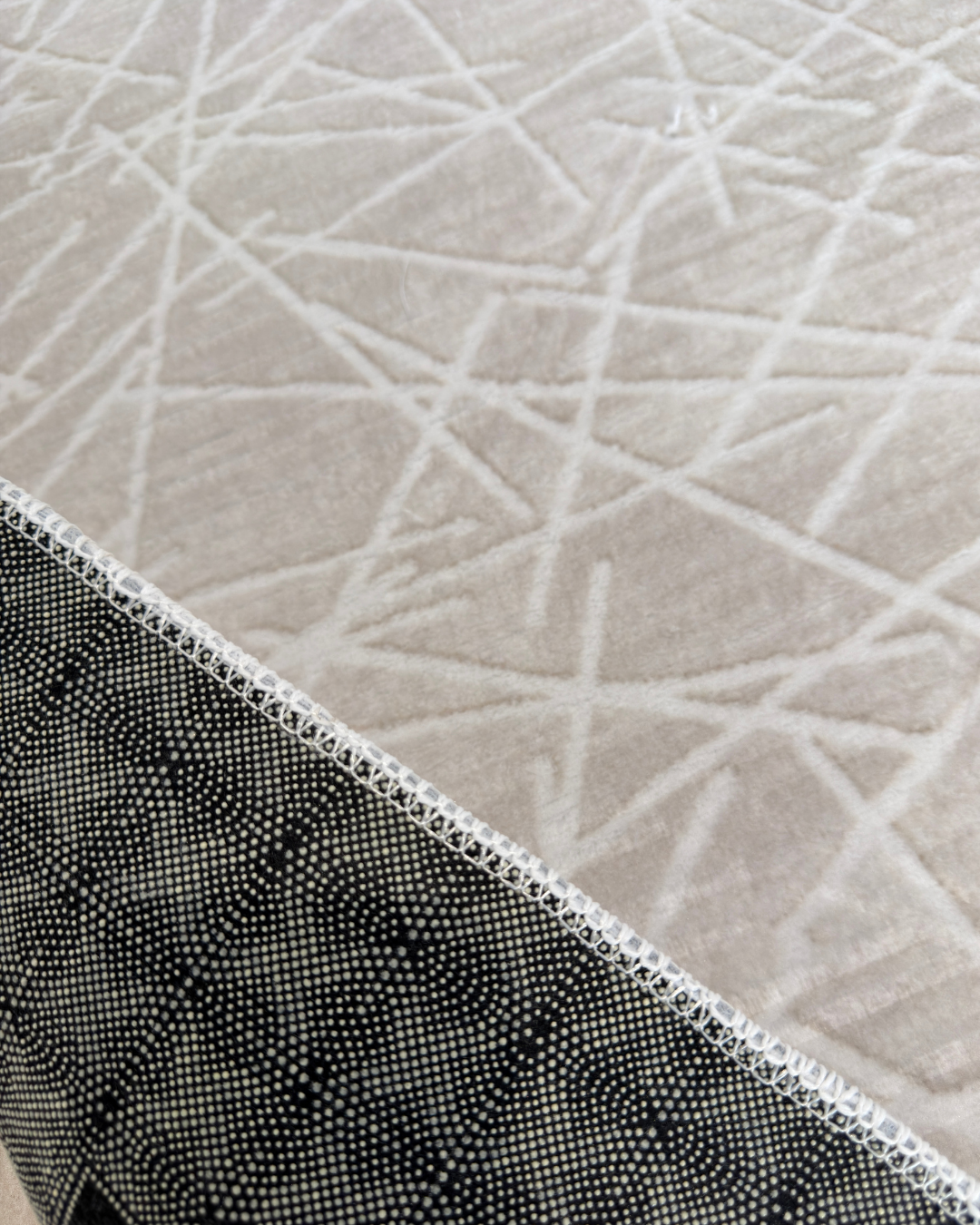 Kaymaz Taban Halı Ekru