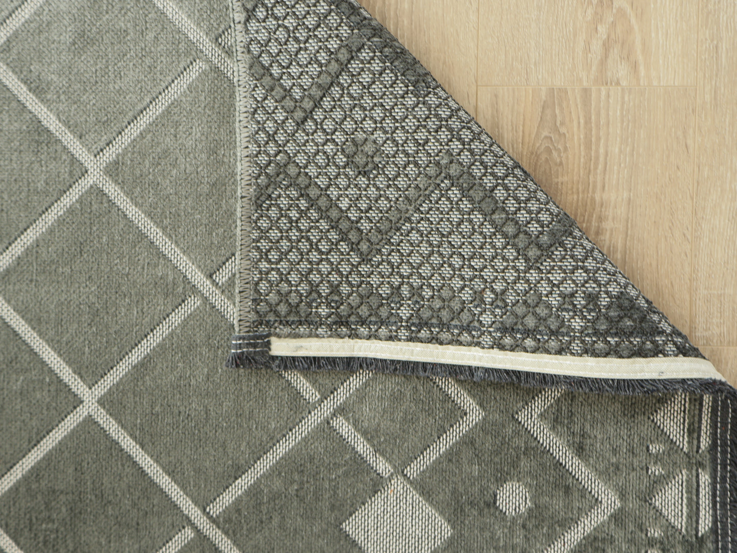 Vals Şönil Halı Antrasit 81