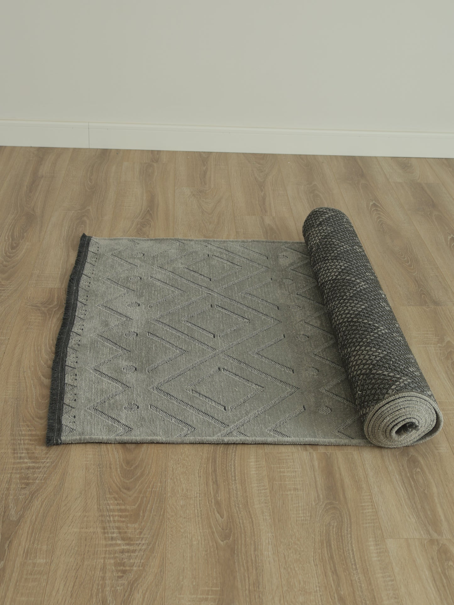 Vals Şönil Halı Gri 81